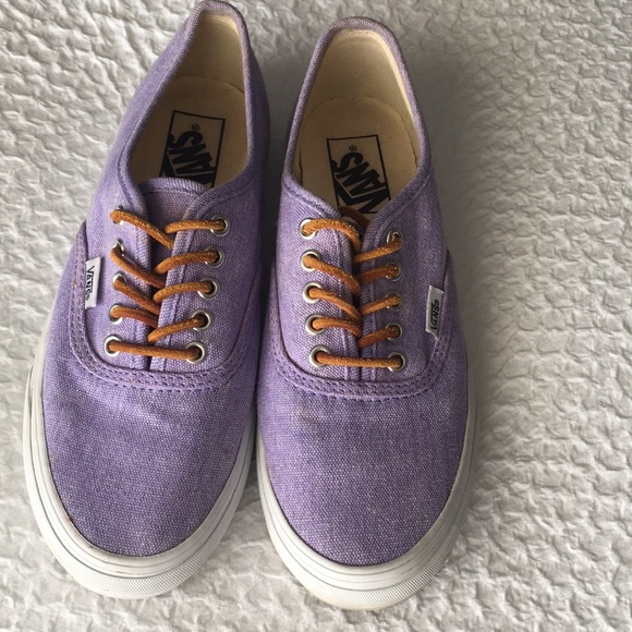 Vans - Picture 1 of 5